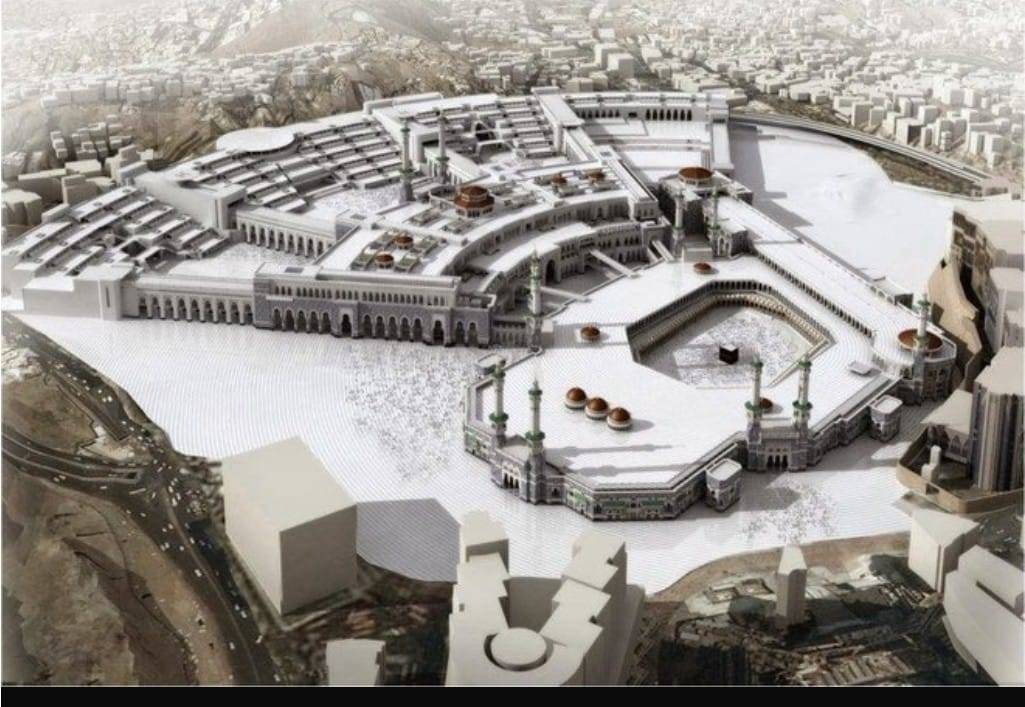 كيف تم تطوير تصميم التوسعة الثالثة للمسجد الحرام؟