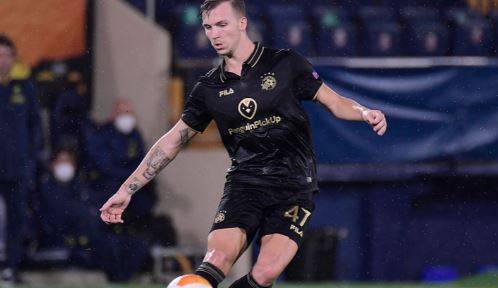 باشاك شهر يغرم لاعباً إسرائيلياً بسبب منشور عن الرهائن في غزة