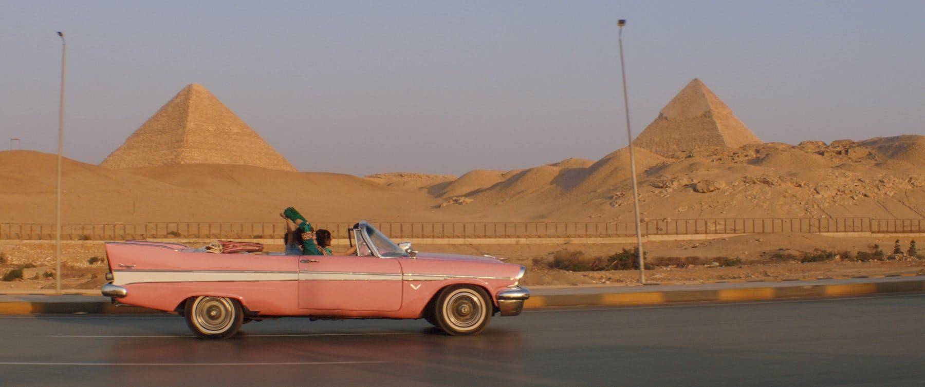 673677 «العودة إلى الإسكندرية»... استعادة لماضي المدينة وجمالياتها