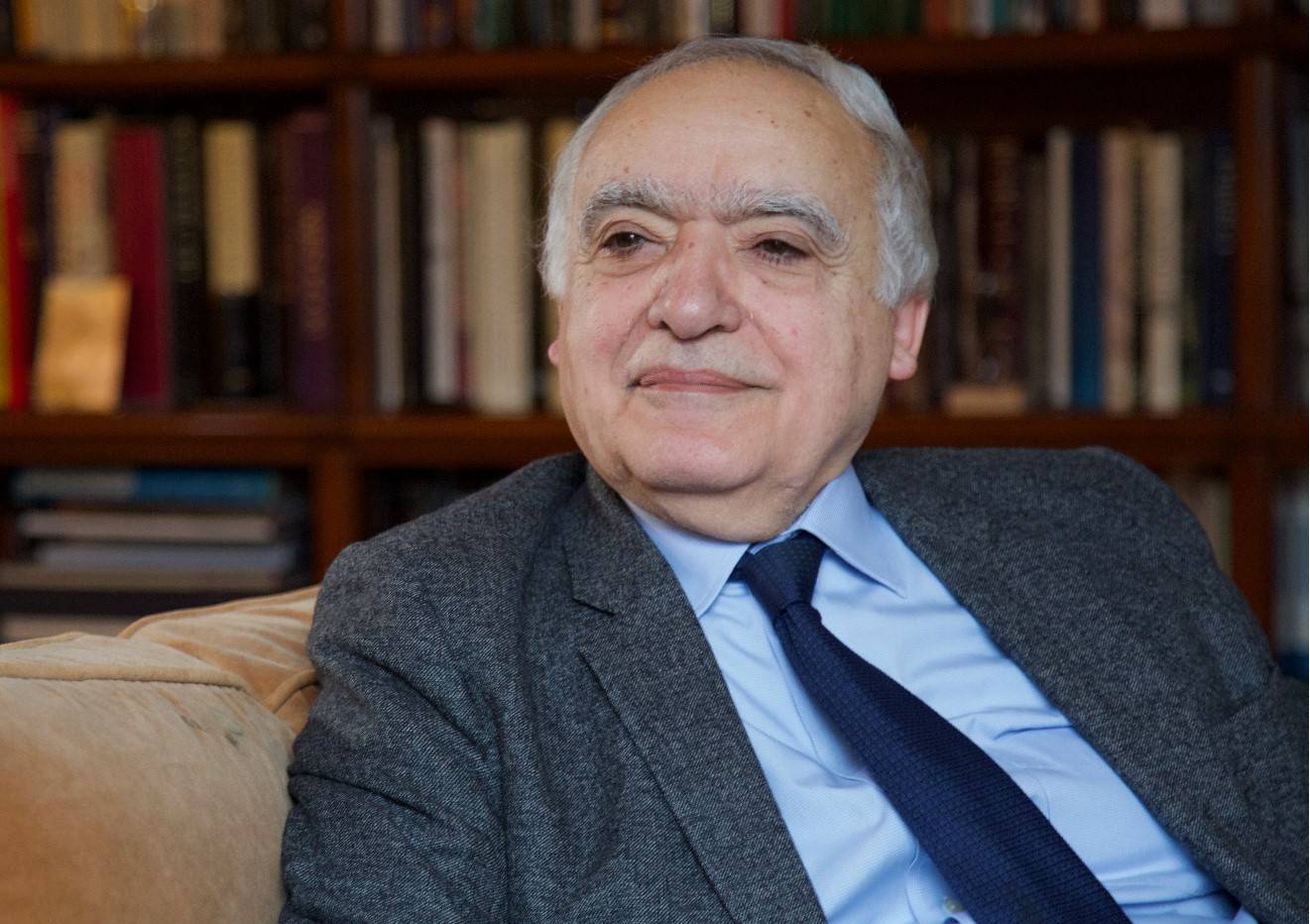 غسان سلامة لـ«الشرق الأوسط»: العالم إلى حروب أوسع... ودول على طريق «النووي»