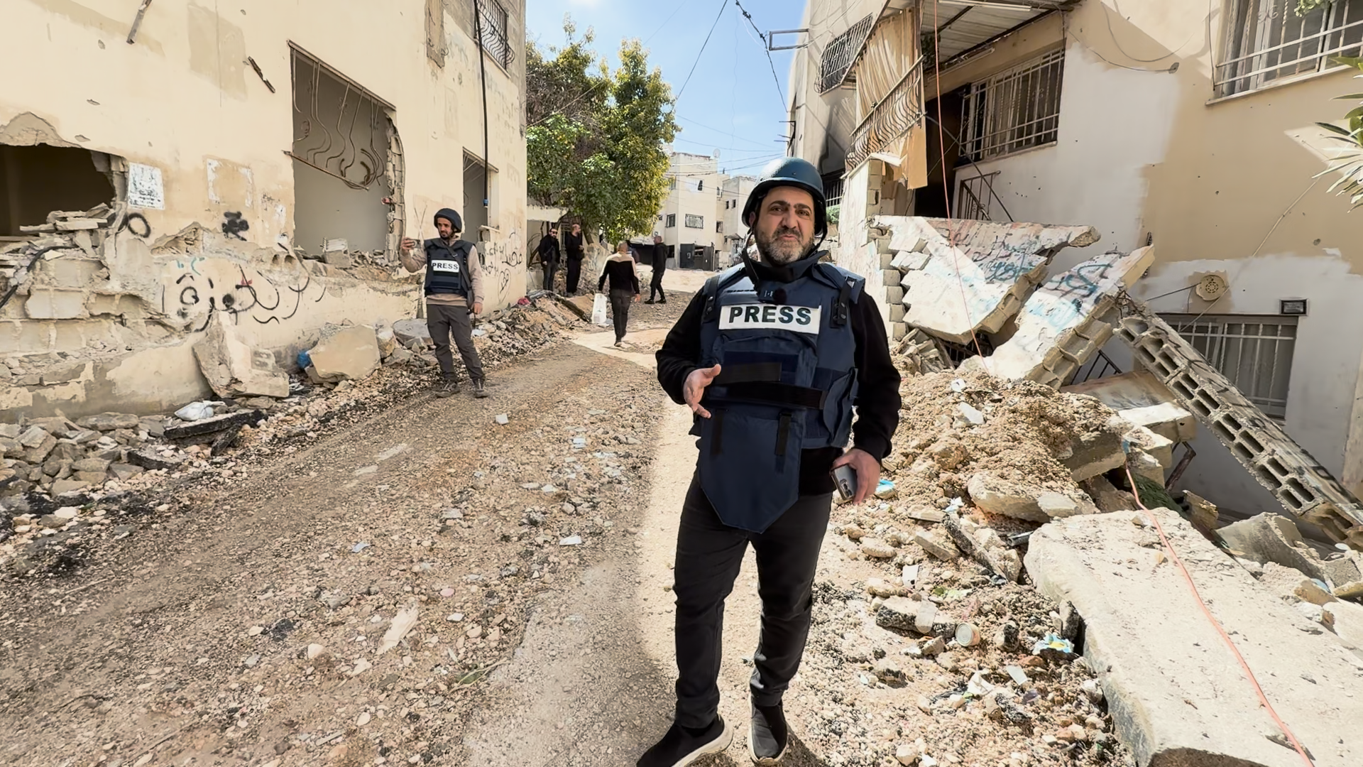 مخيم جنين: ليست حرباً على المسلحين... ولكن على الناس ورواياتهم