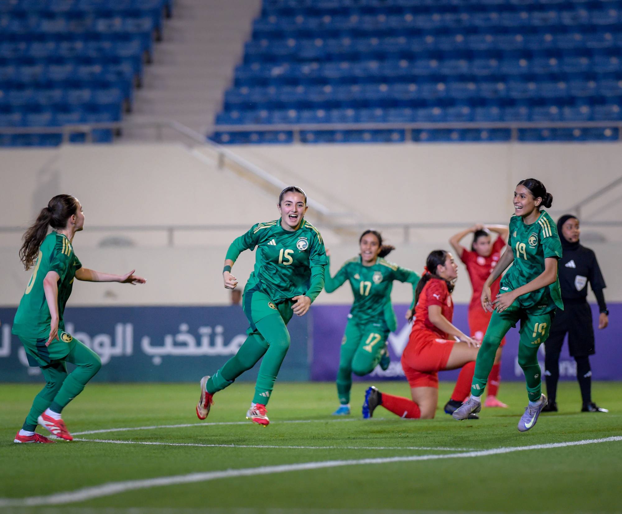 تشهد التصفيات مشاركة 34 منتخبًا آسيويًا بينهما شابات الأخضر (الاتحاد السعودي)