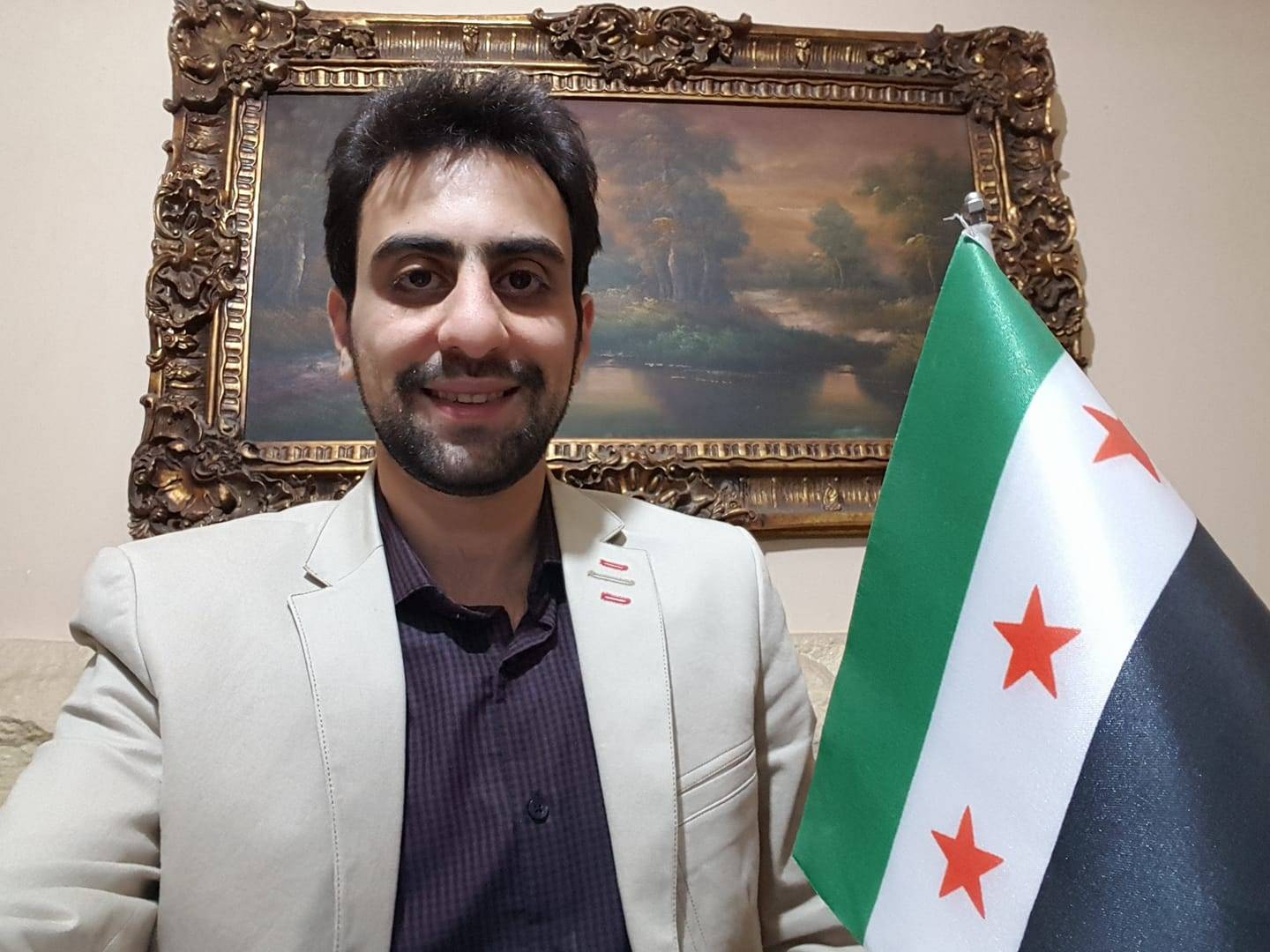 ملهم الخن مدير مؤسسة سوريا الغد للإغاثة (صفحته على فيسبوك)