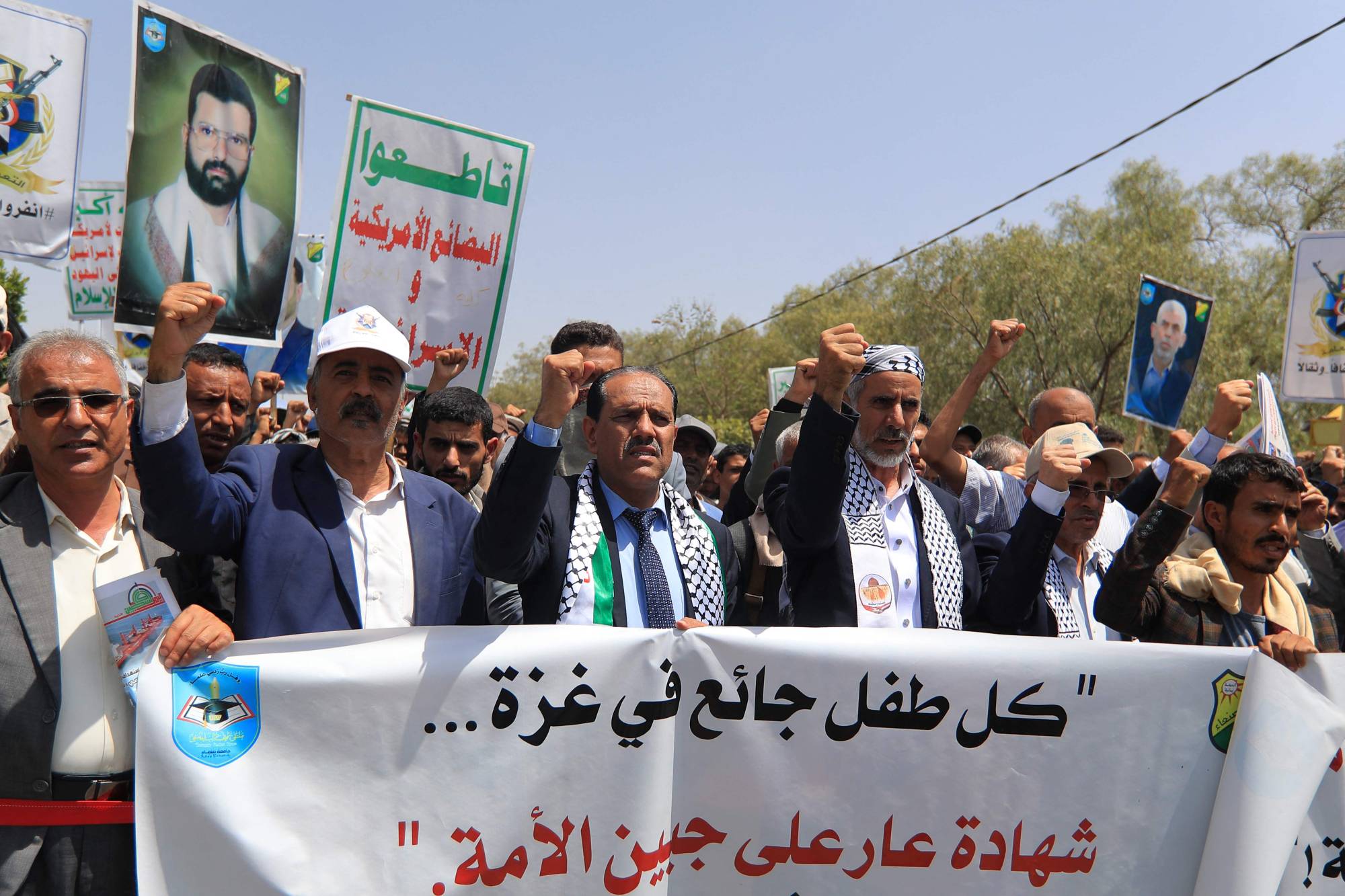 الحوثيون يتحدثون عن المجاعة في غزة ويتجاهلون تفشيها في مناطق سيطرتهم (أ.ف.ب)