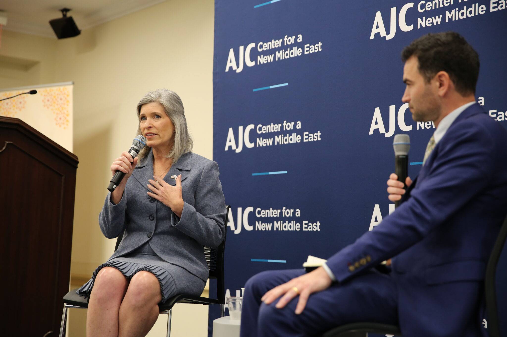 السيناتورة جوني إرنست المؤيدة لرفع عقوبات قانون قيصر (أرشيف)