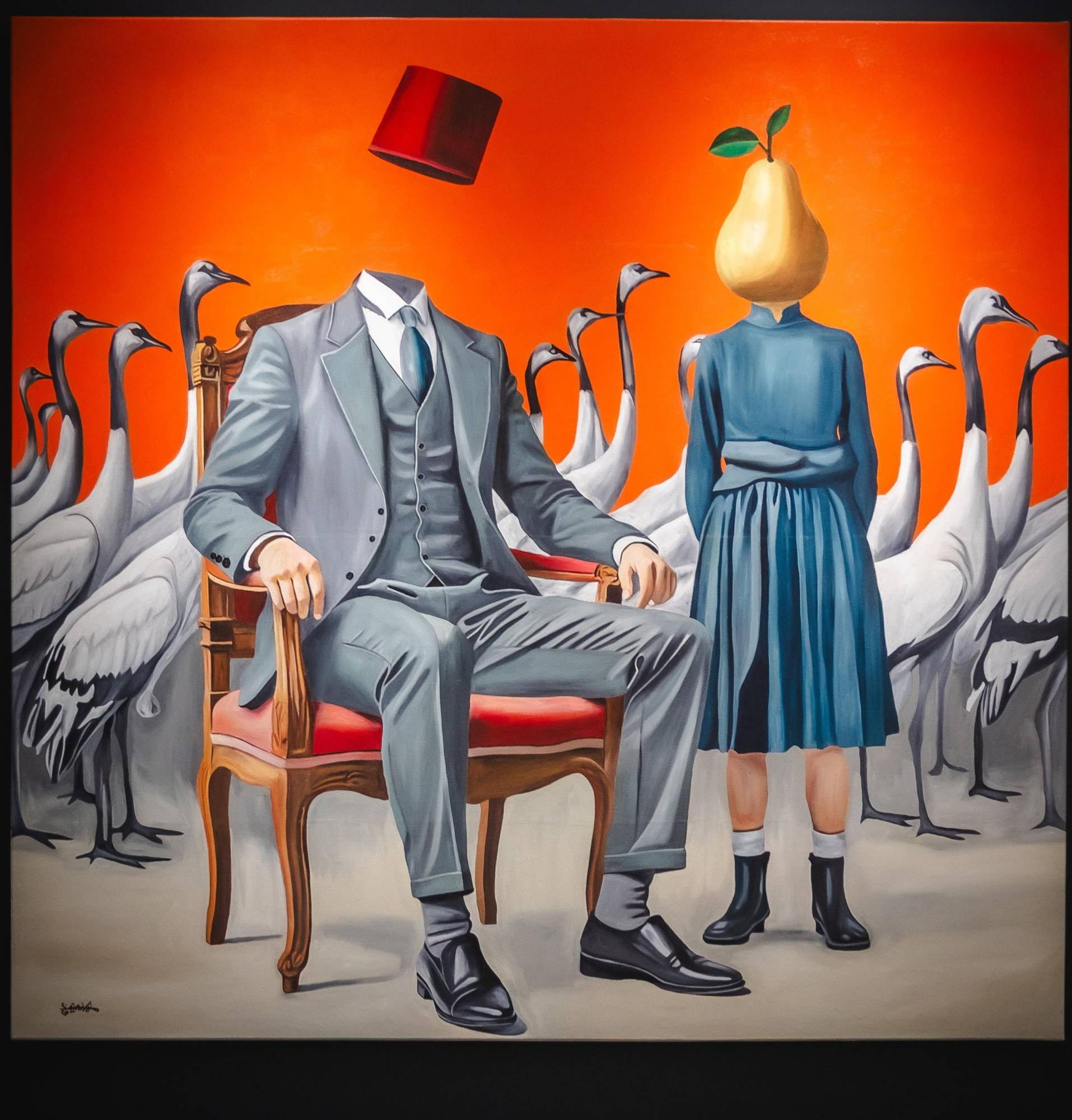 تتحوَّل اللوحة إلى سؤال عن حضور الإنسان وغيابه (مايا آرت سبايس)