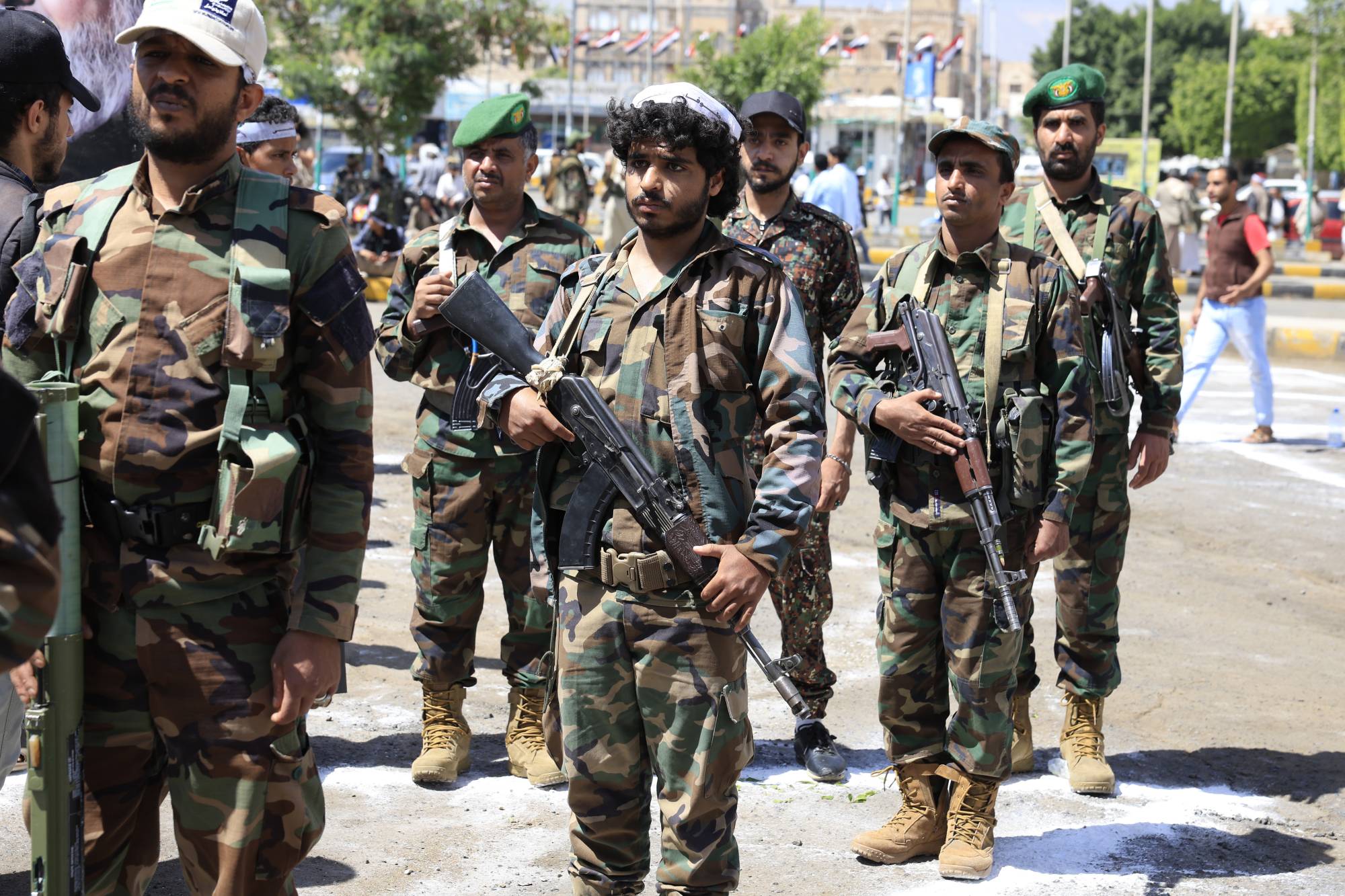 تصعيد الحوثيين ضد الموظفين الأمميين يهدد بوقف الإغاثة عن 3 ملايين يمني