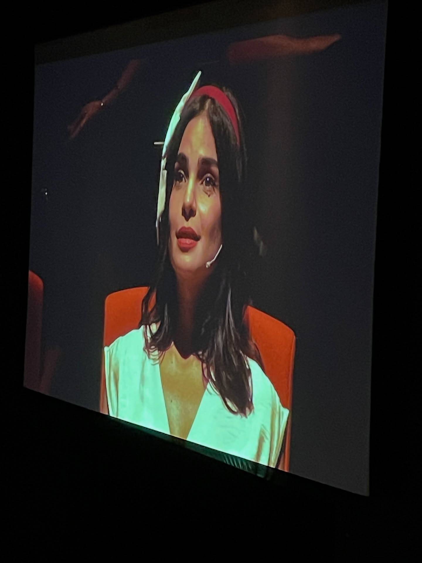 صراع الحبّ والحرّية جسَّدته ريتا حايك باختناق أنثوي لا يكاد يُحتَمل (حسابها الشخصي)