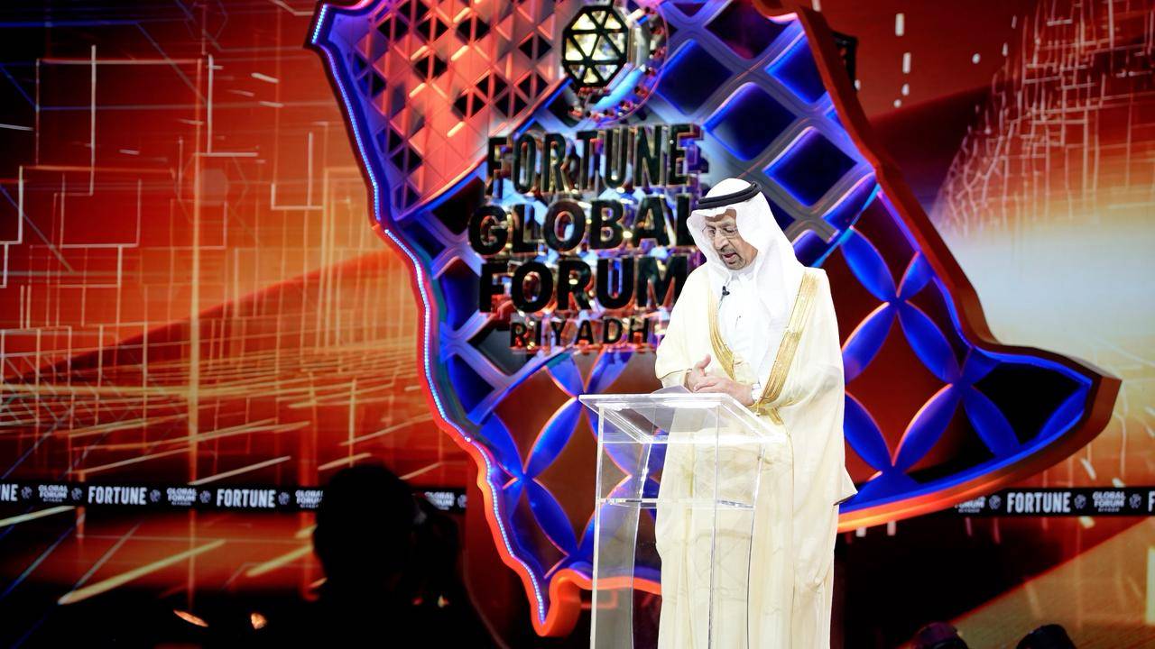 وزير الاستثمار المهندس خالد الفالح يتحدث إلى الحضور في كلمته الافتتاحية (تصوير: تركي العقيلي)