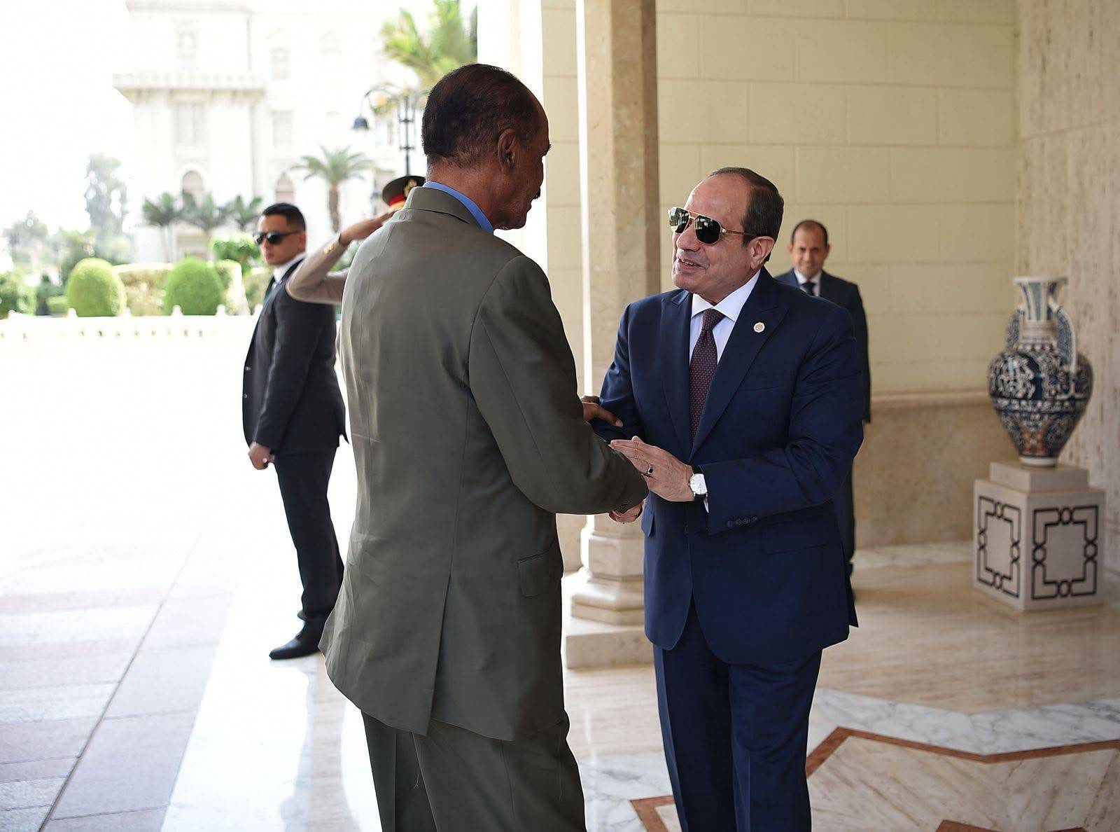 Egyptian President Abdel Fattah al-Sisi received his Eritrean counterpart Isaias Afwerki in Cairo on Thursday (Egyptian Presidency)