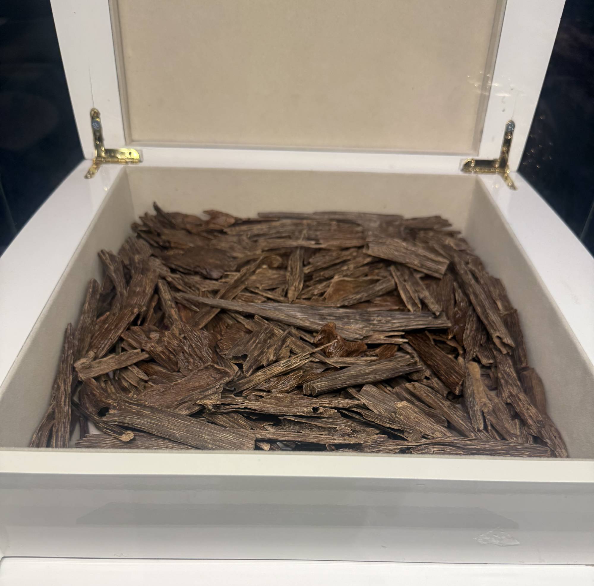 التبخير في الحرمين الشريفين (الشرق الأوسط)