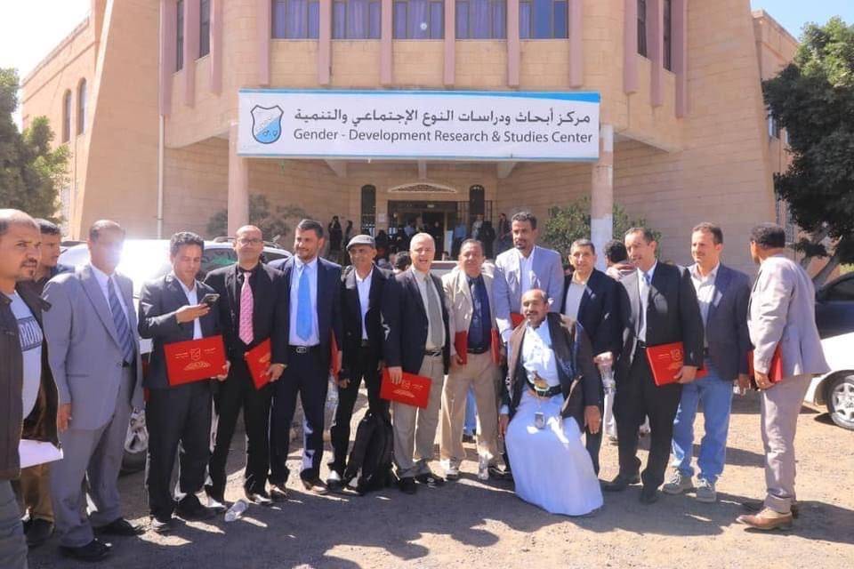 أساتذة في جامعة صنعاء انتفضوا سابقاً ضد الممارسات الحوثية وتعرضوا للإقصاء (إعلام محلي)