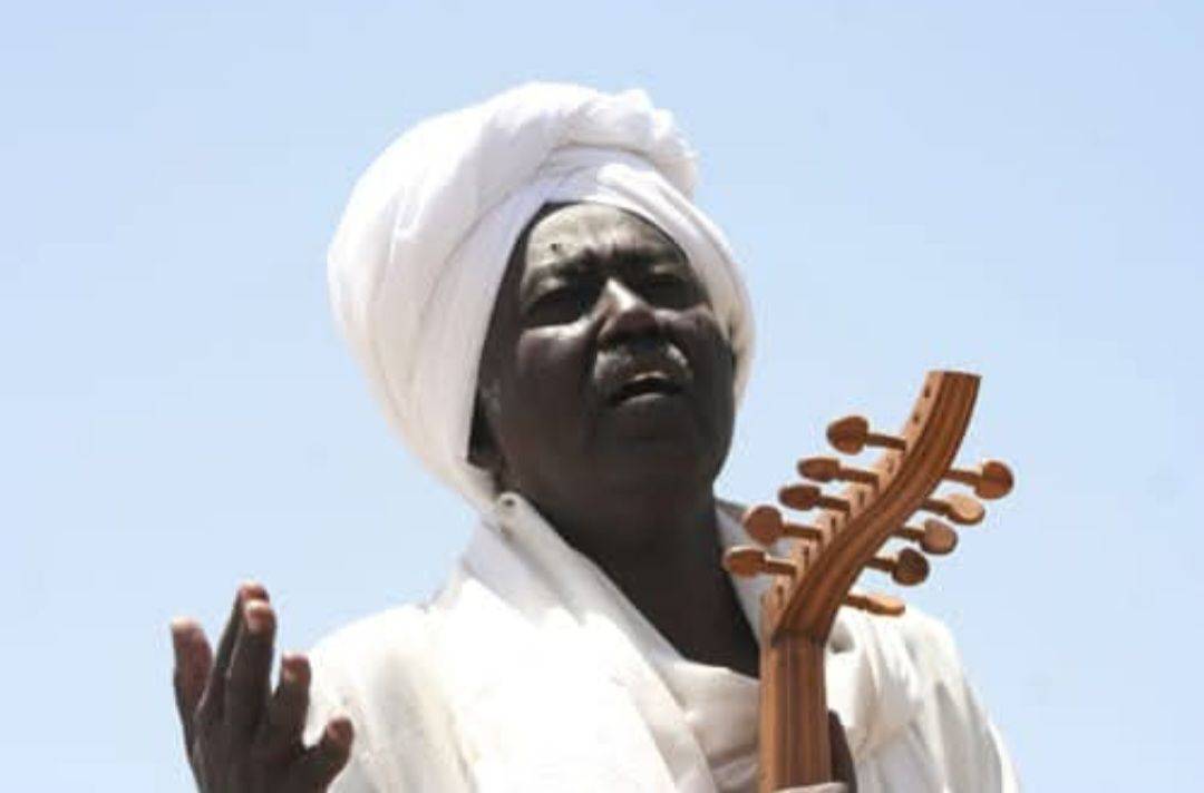 رحيل أيقونة الغناء السوداني ونقيب الفنانين عبد القادر سالم