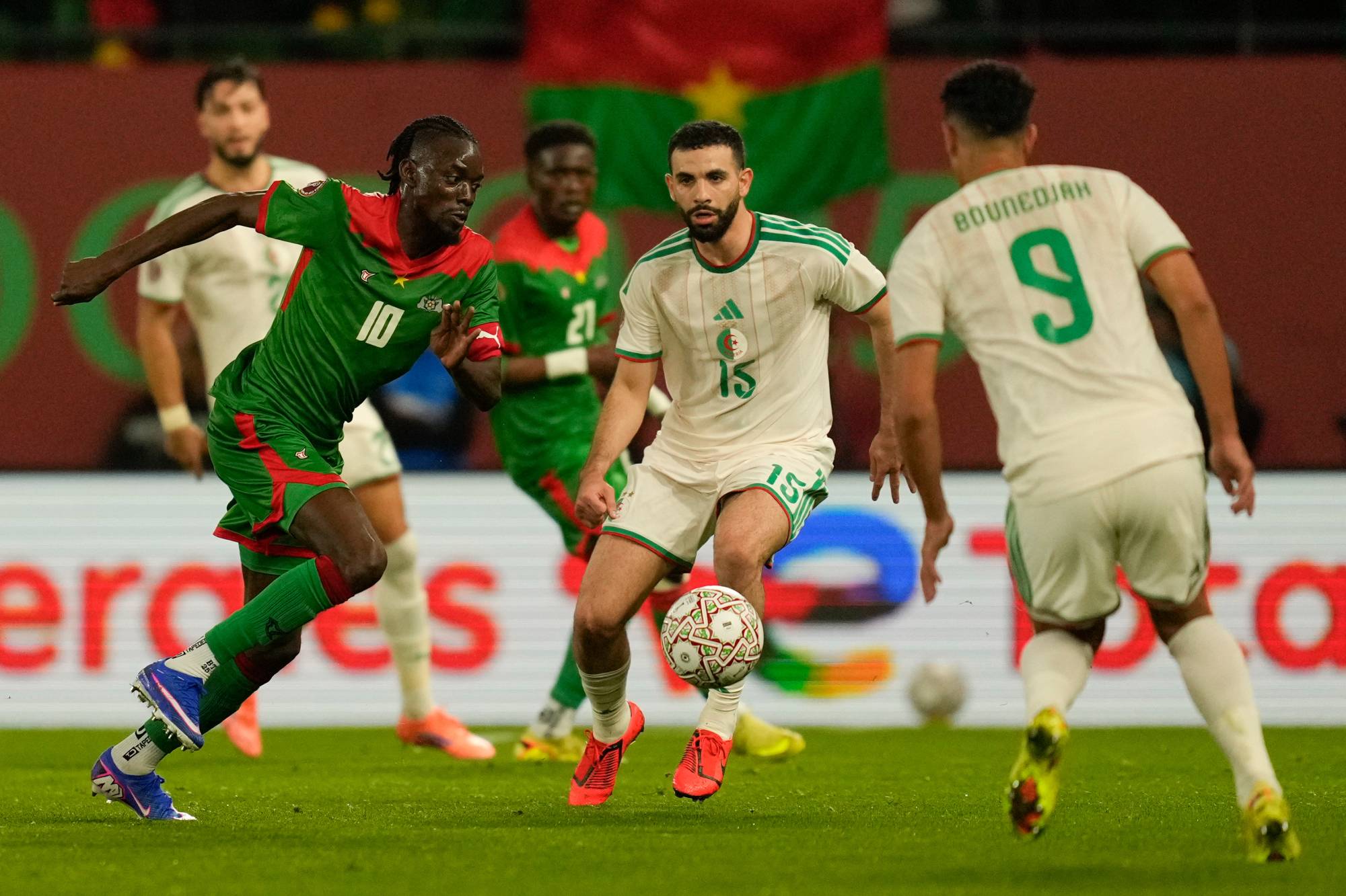 أمم أفريقيا: اختبارات صعبة للجزائر وتونس والسودان وفي المتناول للمغرب ومصر