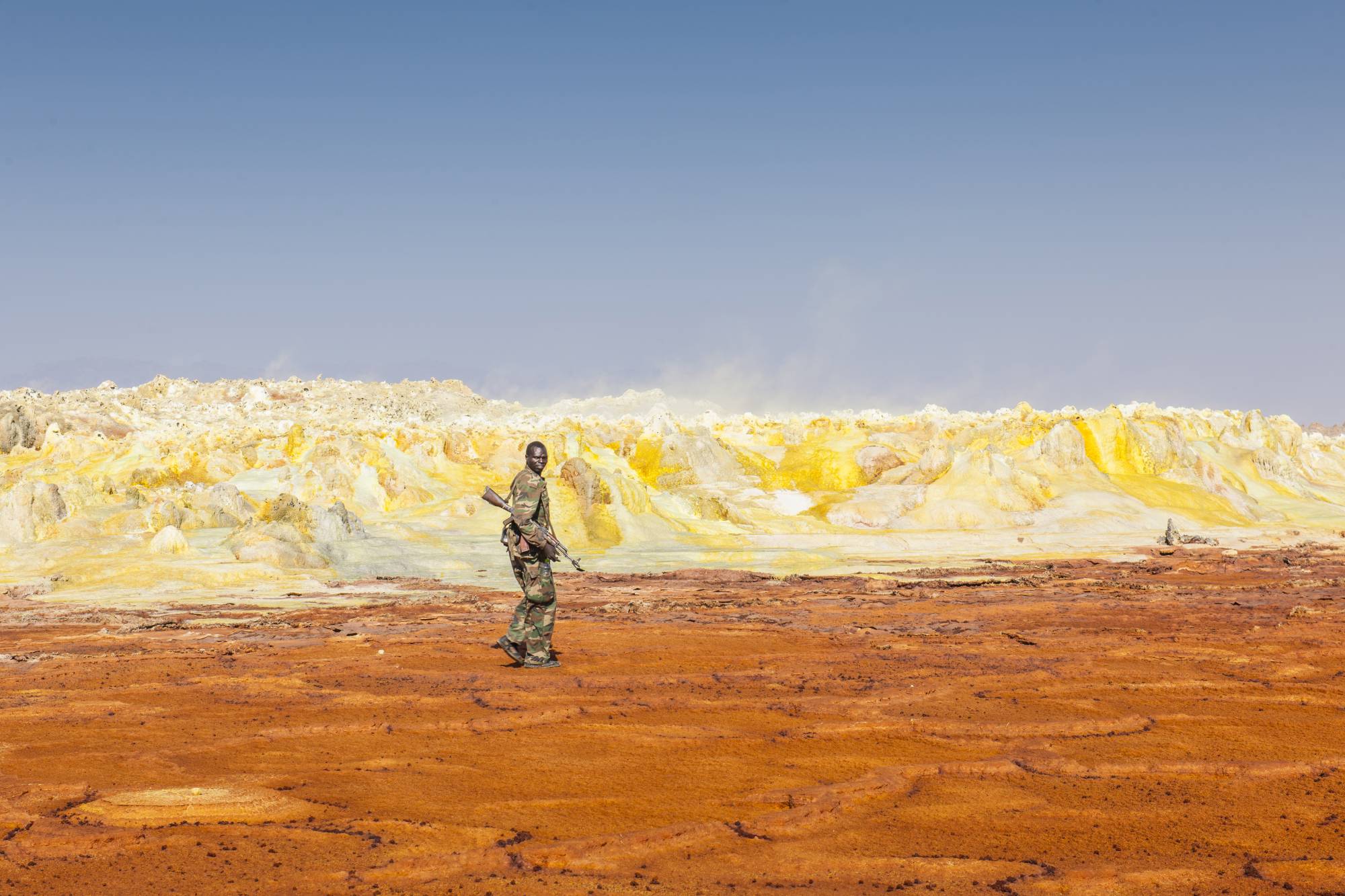 تطويرات تقنية لزيادة كفاءة الجنود في ظروف الحرارة الشديدة