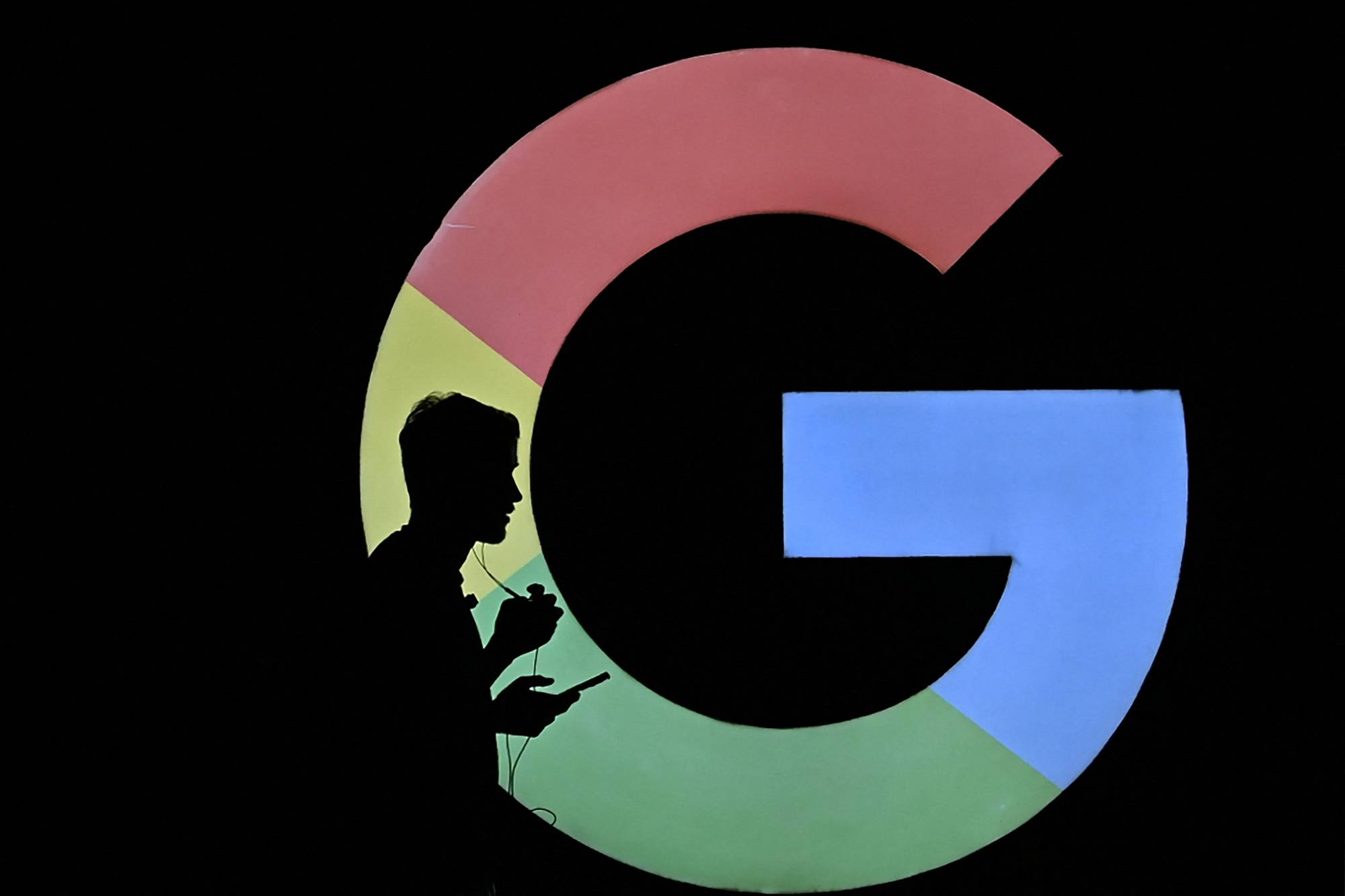 «غوغل» تعيد تعريف البحث بالذكاء الاصطناعي المخصص