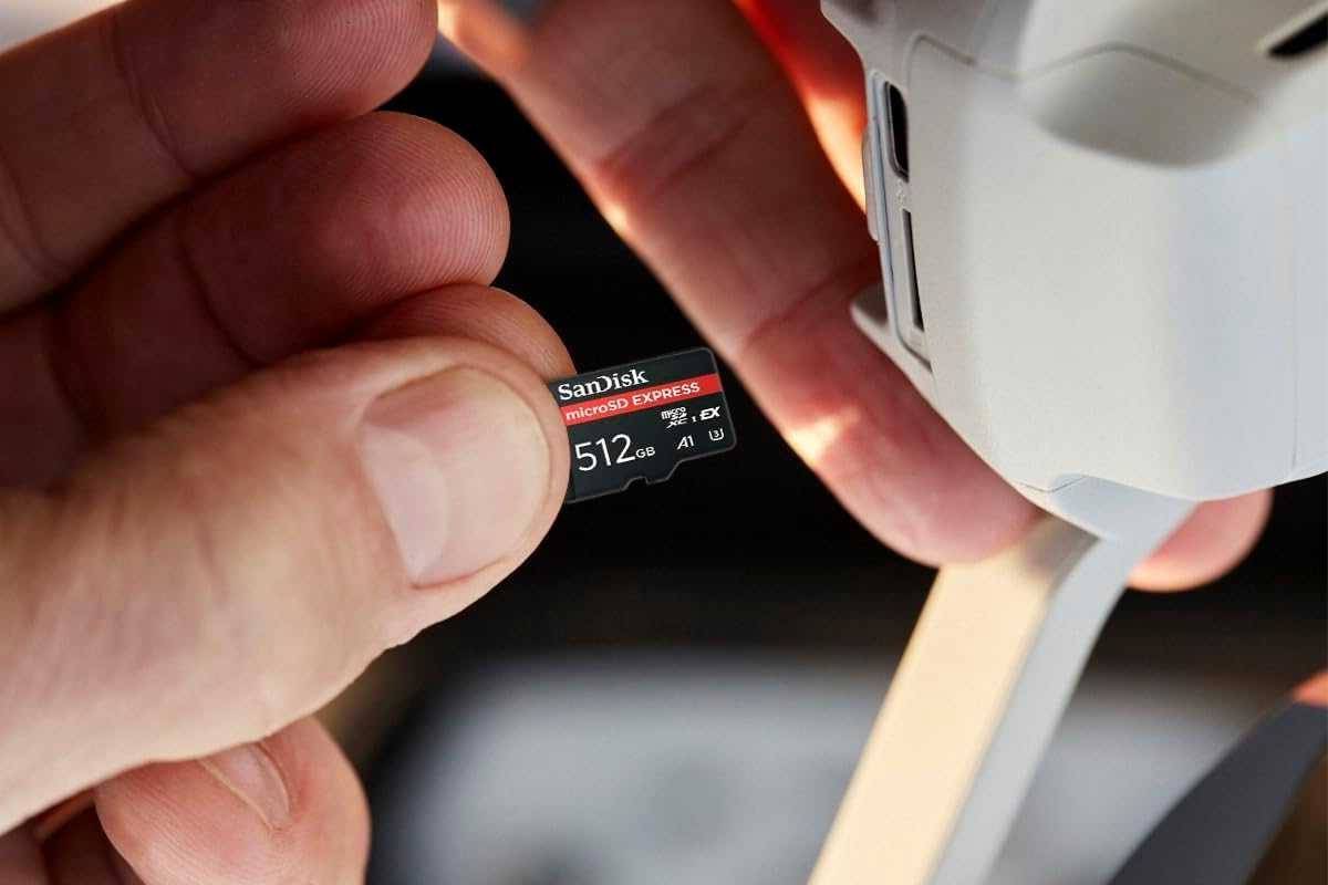 بطاقات microSD: شريان الحياة لعصر الألعاب المحمولة الجديد