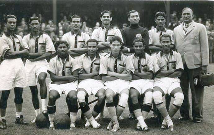 حفاة الأقدام وفرصة ضائعة: لماذا تغيب الهند عن كأس العالم منذ 1950؟