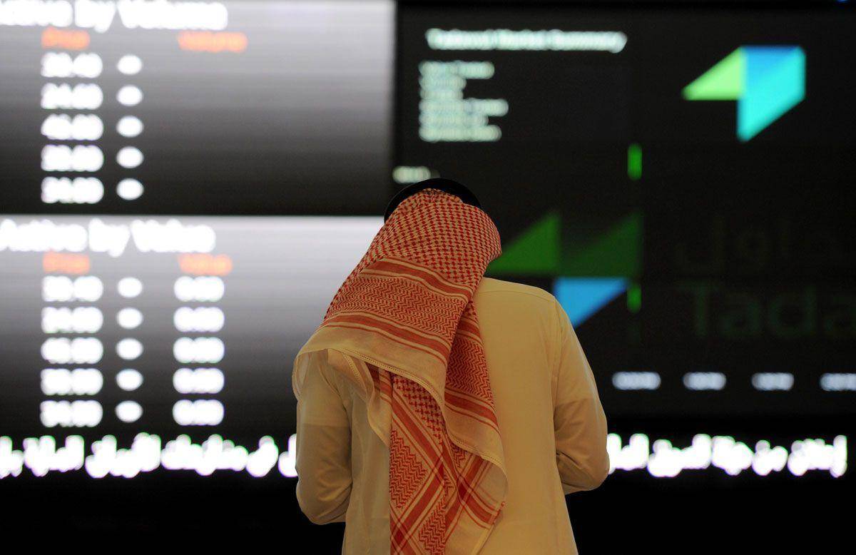 السوق السعودية تتراجع 0.1 % بضغط من أسهم قيادية