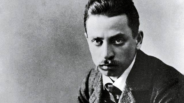 الشعر...هل يحتوي على أعماق فلسفية؟