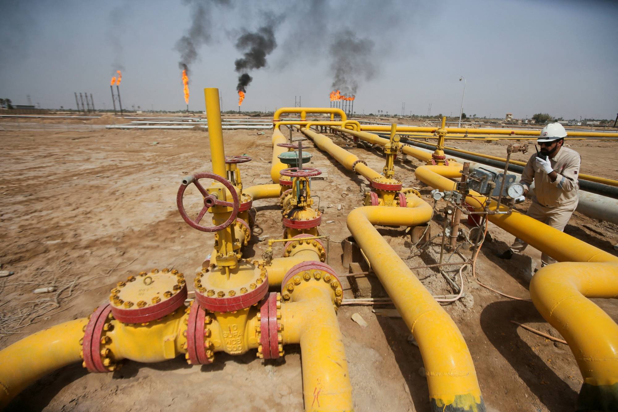 العراق وقطر تطرحان شحنات نفط للتحميل داخل «هرمز» عبر مناقصات نادرة