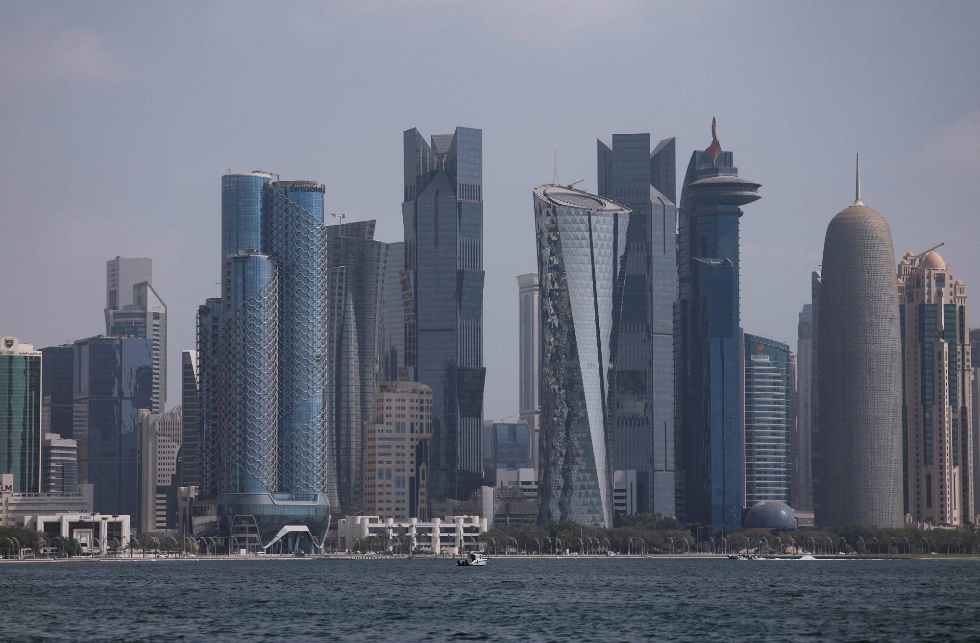 «فيتش» تبقي تصنيف قطر عند «AA» وترفعها من قائمة المراقبة السلبية