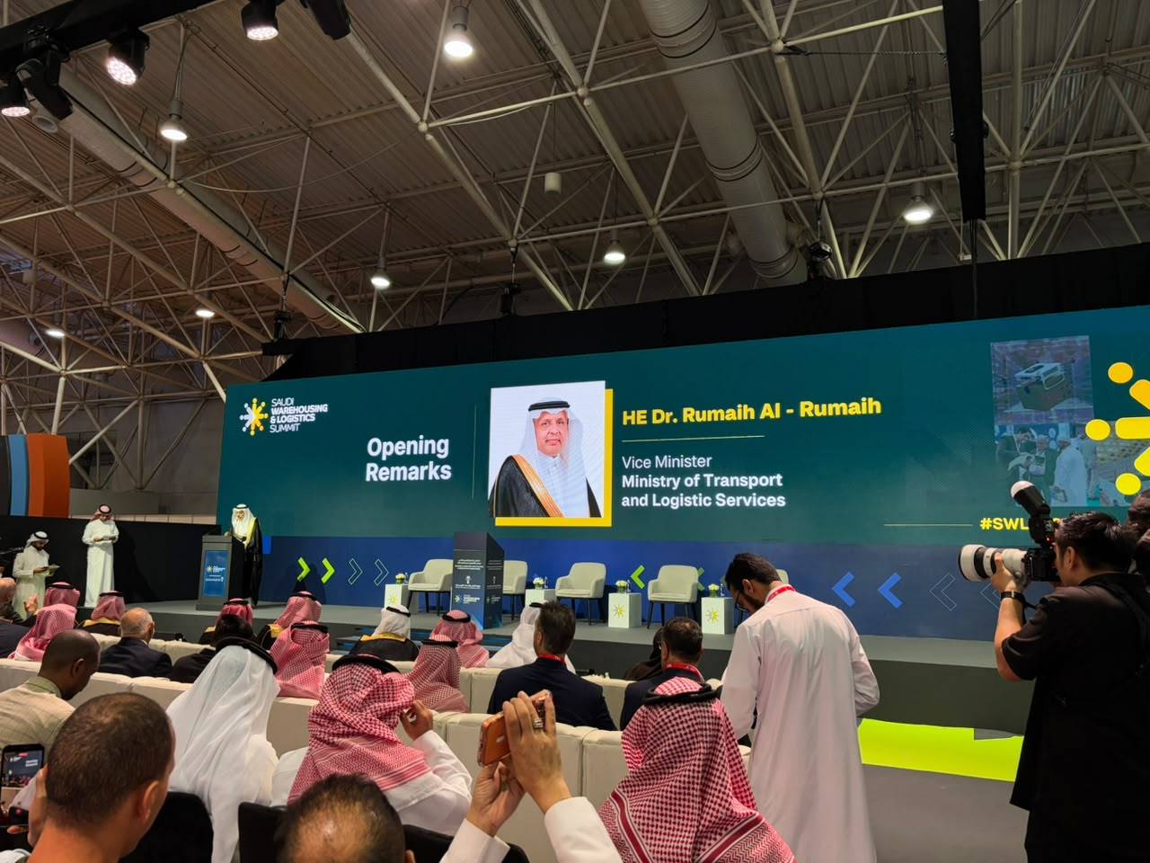 نائب وزير النقل: السعودية أثبتت أنها «صمام الأمان اللوجستي» لحركة التجارة إقليمياً وعالمياً