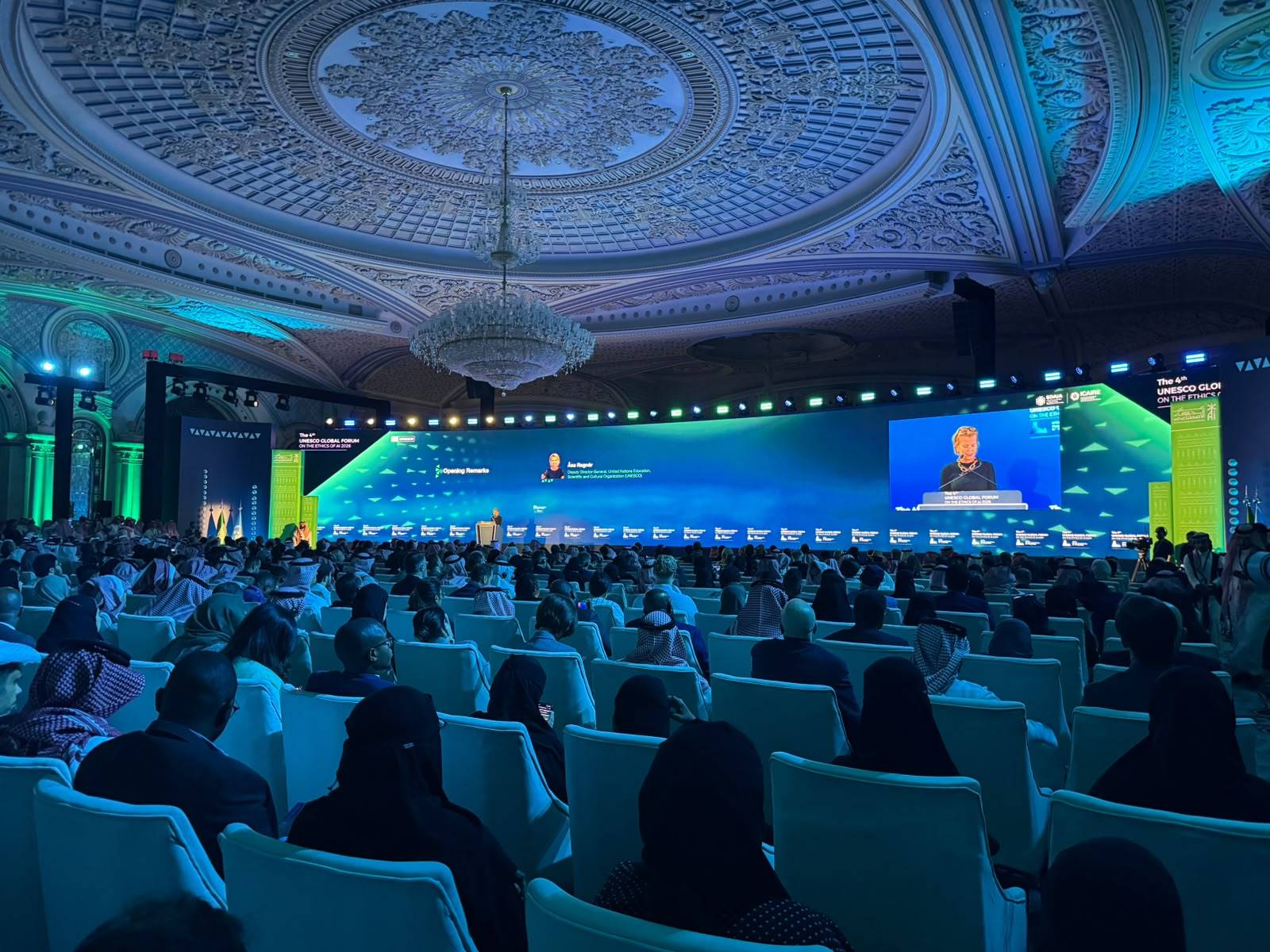 منتدى اليونيسكو في الرياض يبحث أخلاقيات الذكاء الاصطناعي ومخاطر تسارعه