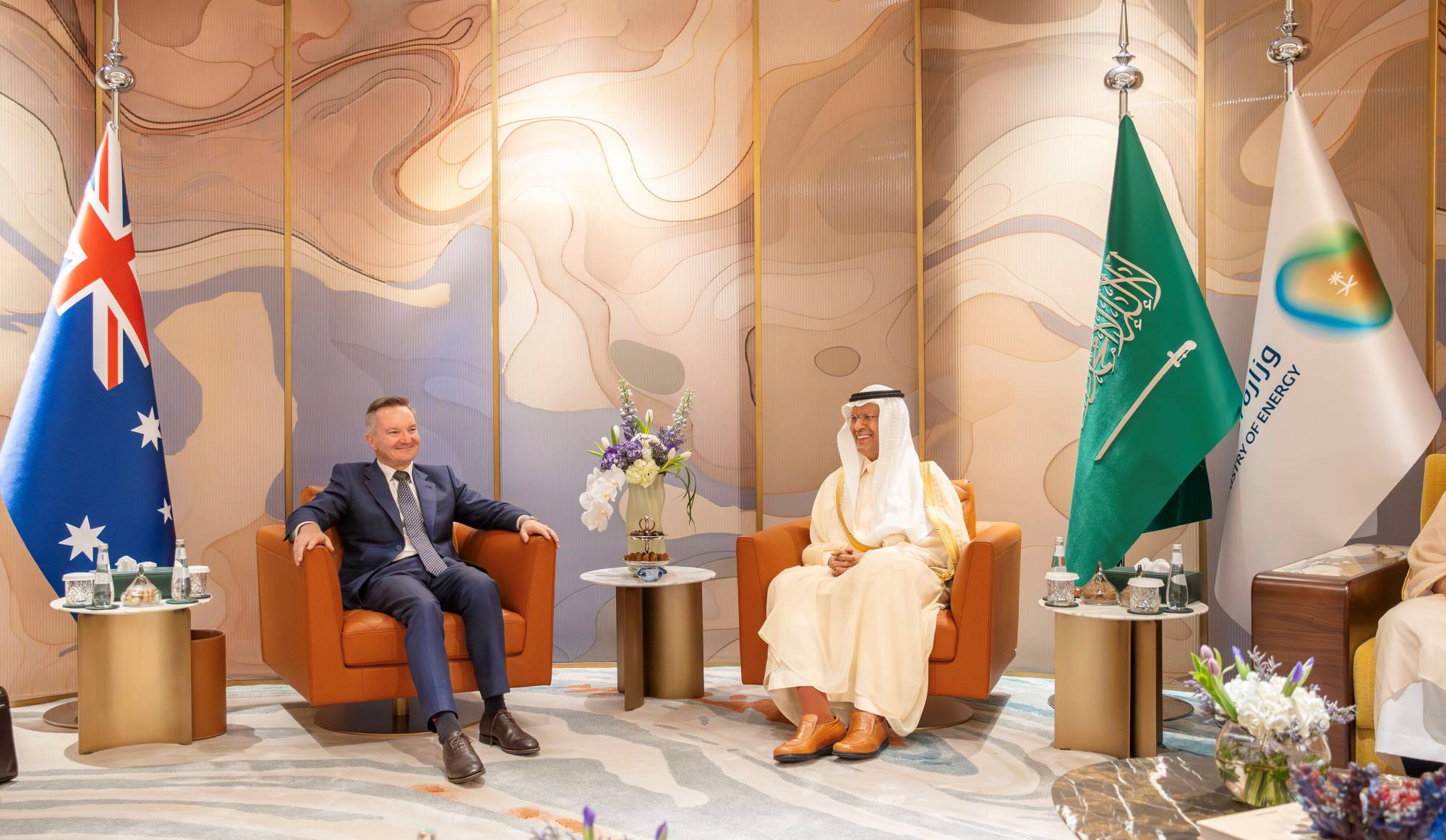 السعودية وأستراليا تبحثان فُرص التعاون المناخي