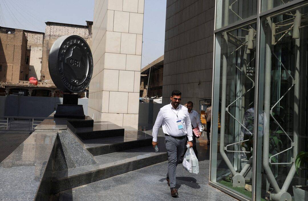 «المركزي» العراقي يعلن عدم تحميل التجار فروق الأسعار الجديدة للدولار