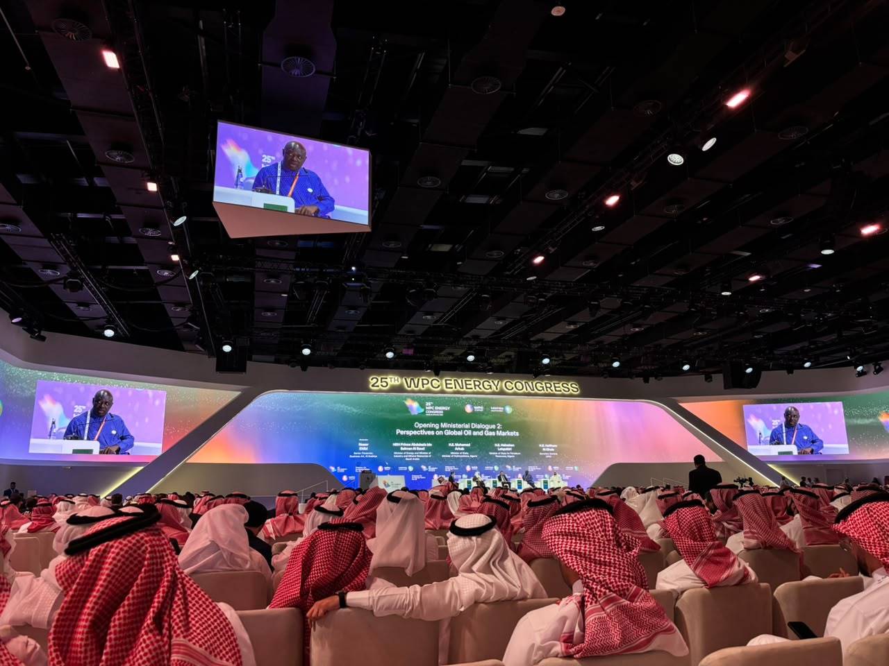 نيجيريا تؤكد تضامنها مع السعودية وتدعو إلى تعاون دولي لمواجهة أزمة الطاقة