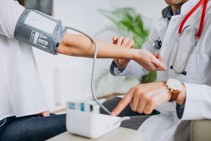 8 أطعمة تساعد على ضبط ضغط الدم