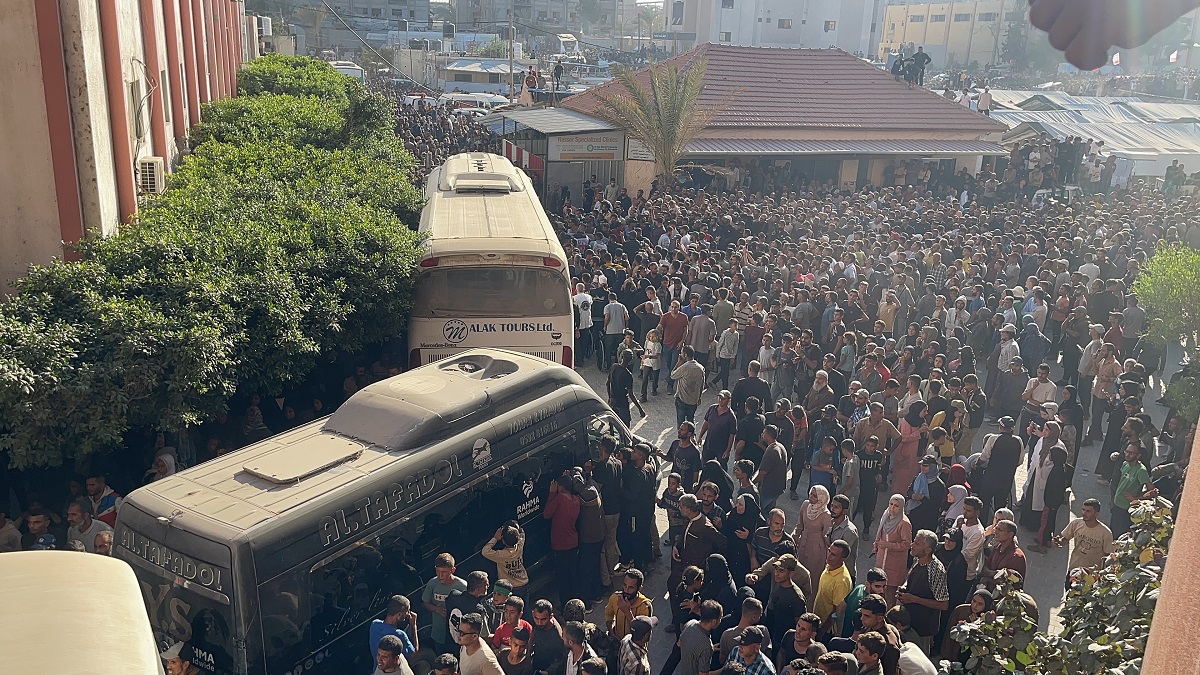 Savaşın her iki tarafı da Gazze'de savaşa geri dönme tehdidinde bulunmaya devam ediyor (Independent Arabia)