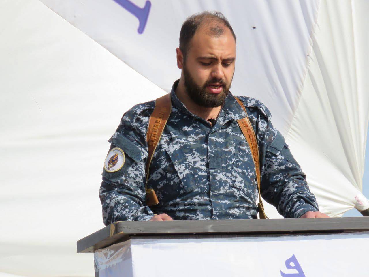 uı