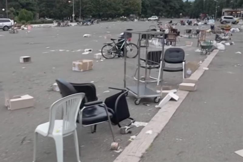 Karabağ'daki Stepanakert ya da diğer adıyla Hankendi'deki ana meydan (Al Jazeera/YouTube)