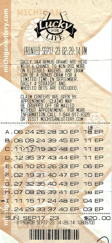 Sopejstal, çekilen 11, 15, 17, 24, 48 numaralı 5 beyaz topun eşleşmesiyle büyük ödülü kazandı (Michigan Lottery)