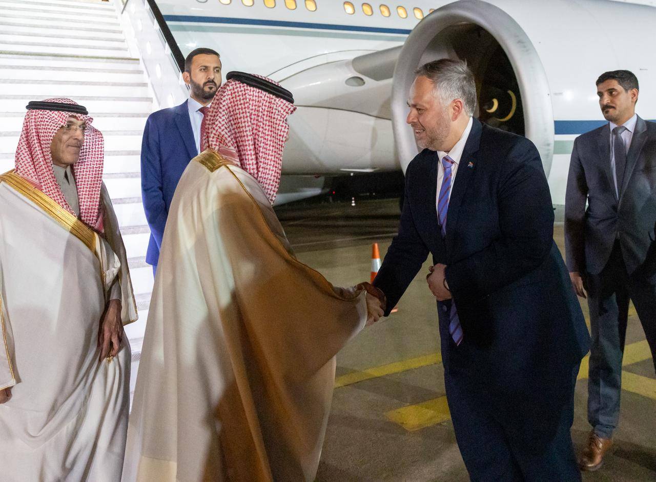 G20 zirvesine katılan Suudi Arabistan heyeti dün Johannesburg'a ulaştı (SPA)