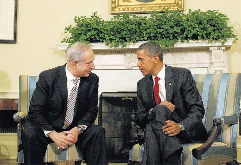 Obama, İsrail Başbakanı Benjamin Netanyahu'yla yaptığı müzakerelerde, ABD Başkanı Donald Trump'ın karşılaştığı birçok benzer zorlukla karşılaştı (AP)