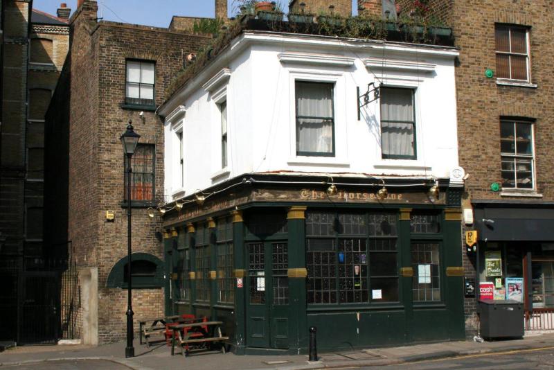 Clerkenwell'deki Horseshoe'ya bir cellatın hayaletinin musallat olduğu söyleniyor (Wikicommons)