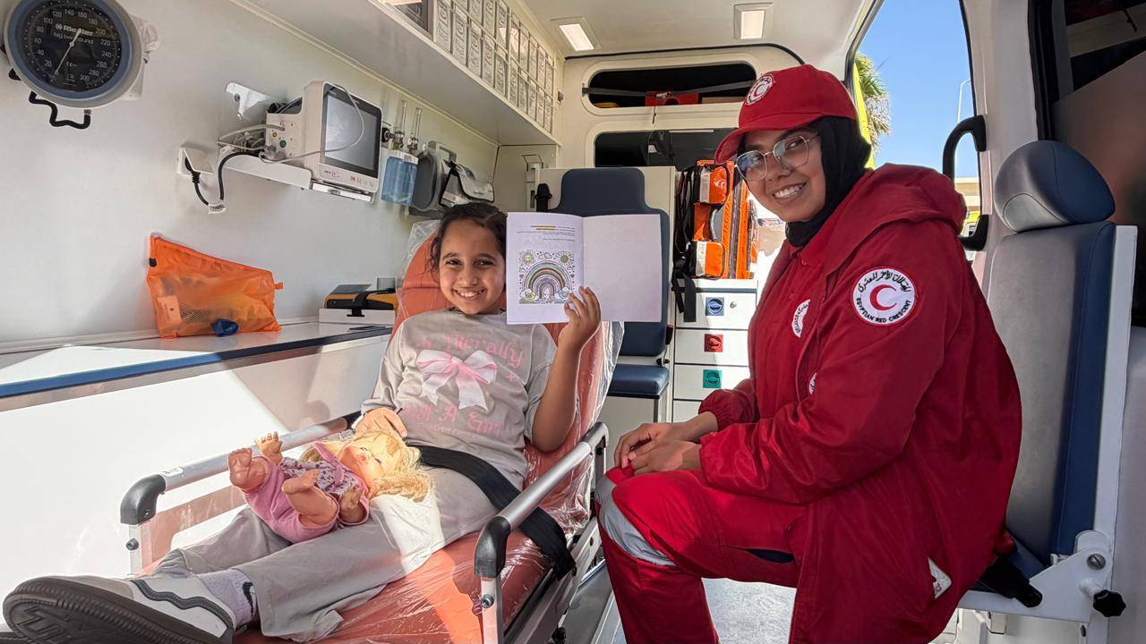 Refah Sınır Kapısı’ndan sadece hasta ve yaralılar geçebiliyor (Mısır Kızılayı)