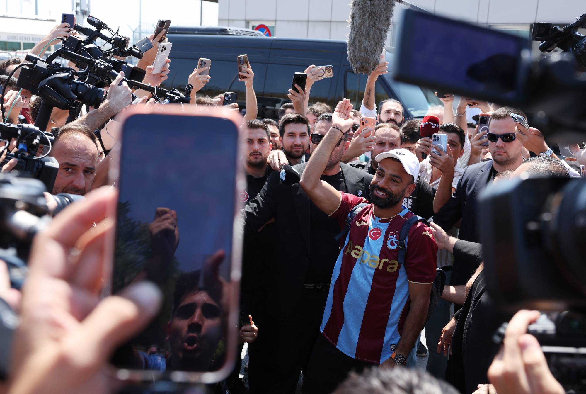 Objektifler Salah'ı takip etti (Reuters)