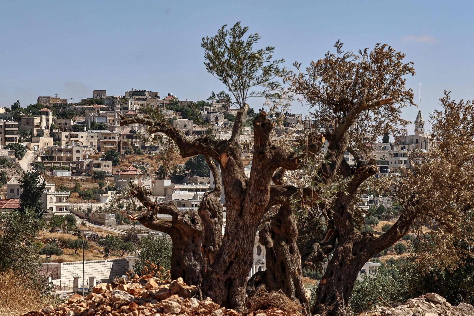 İşgal altındaki Batı Şeria’nın Ramallah kentinin kuzeydoğusunda bulunan Hristiyan kasabası et-Taybe (AFP)