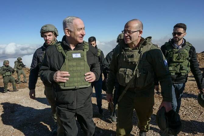  İsrail Başbakanı Binyamin Netanyahu, Şeyh Dağı’nın yüksek kesimlerinde (Arşiv – AFP)