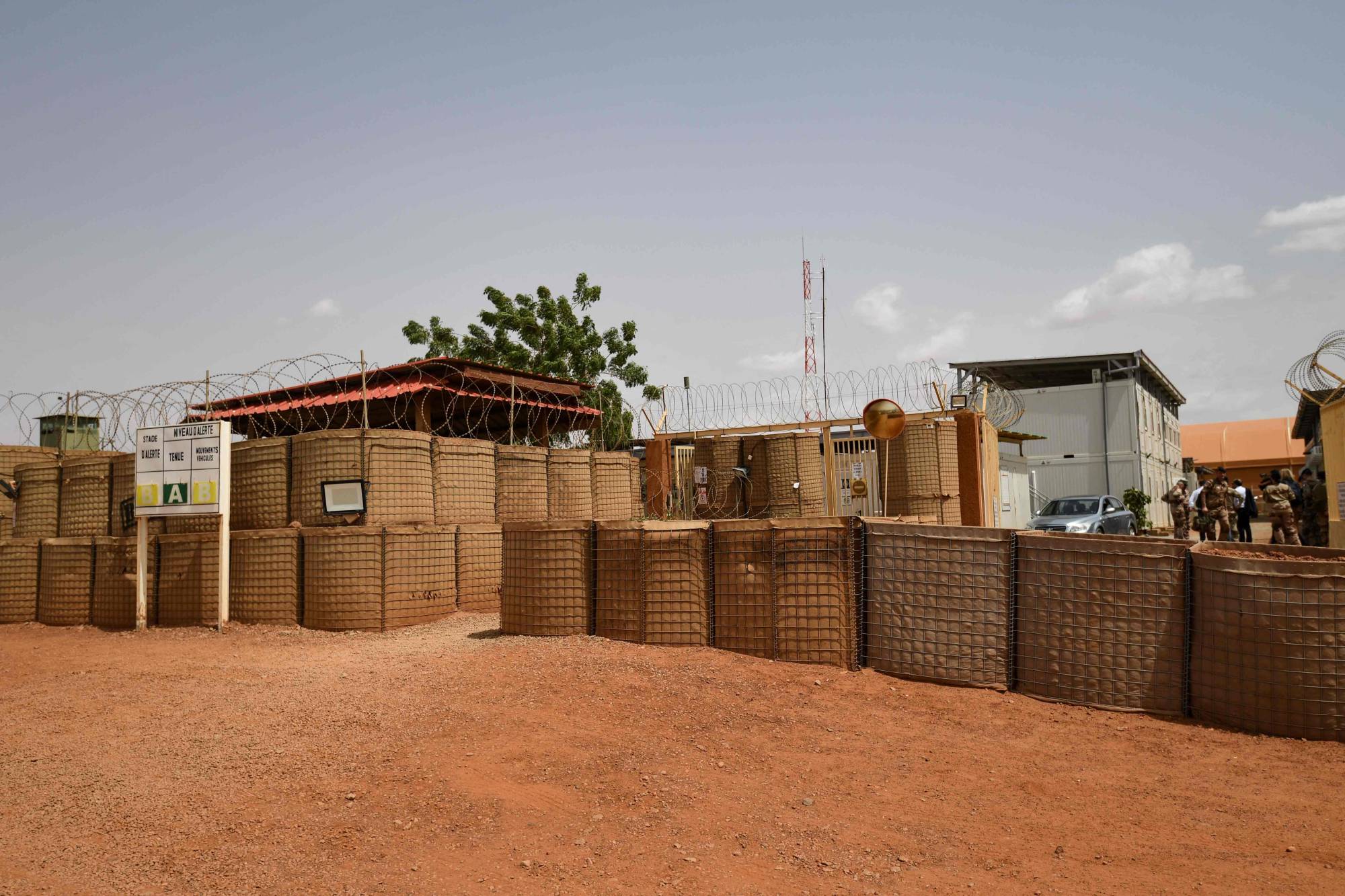 Nijer’in başkenti Niamey’deki “101. Üs” askeri tesisinden genel görünüm (AFP)