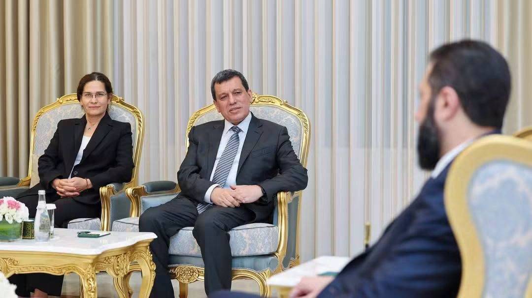 Mazlum Abdi ve İlham Ahmed, Başkan Al-Şara ile birlikte (Facebook)