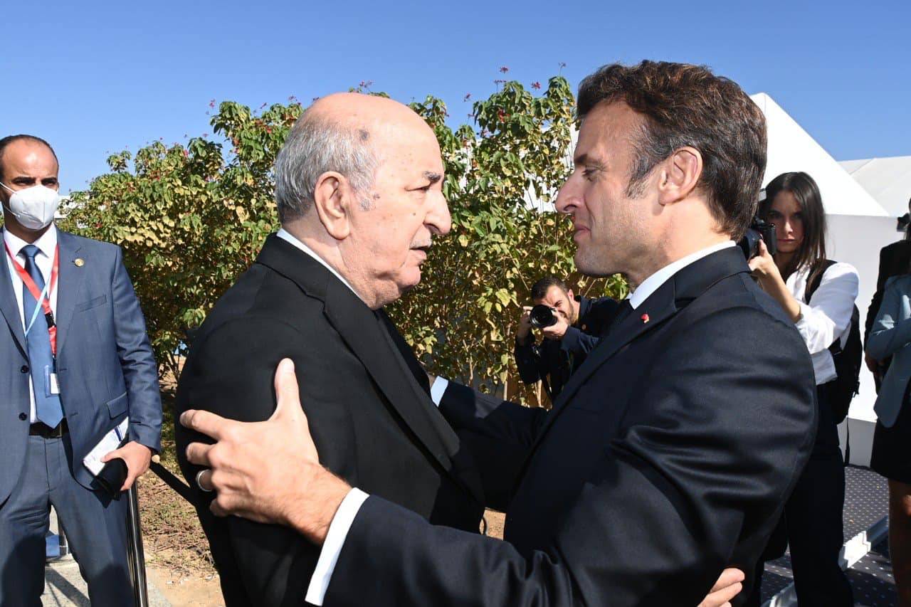 FOTO: Cezayir ve Fransa cumhurbaşkanları Şarm eş-Şeyh’teki iklim zirvesinde (Cezayir Cumhurbaşkanlığı)