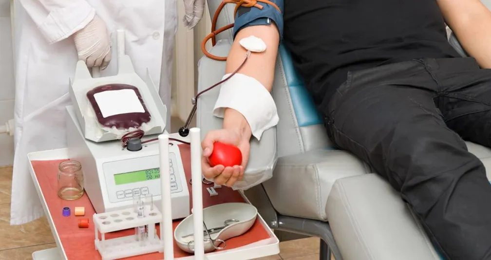 فوائد التبرع المتكرر بالدم: كيف يساهم في تقليل مخاطر السرطان؟