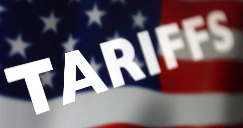 كيف تهدد الرسوم الجمركية الأميركية الجديدة مستقبل المستهلك التكنولوجي؟