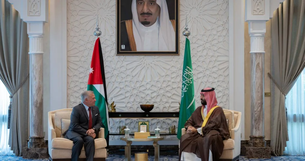 ولي العهد السعودي يستقبل ملك الأردن في نيوم