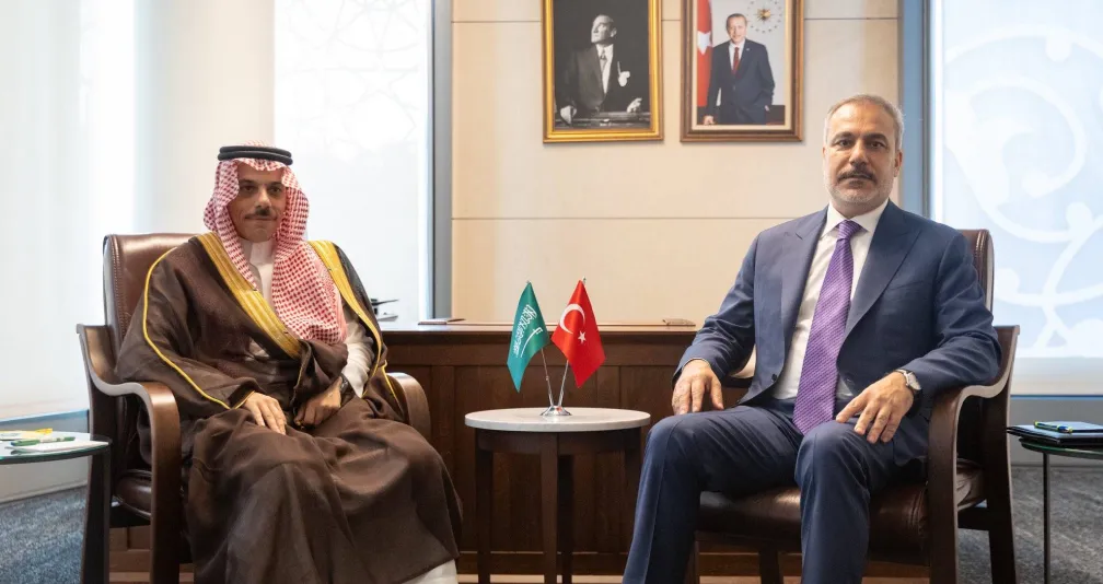 وزير الخارجية السعودي ونظيره التركي يناقشان المستجدات الإقليمية والدولية